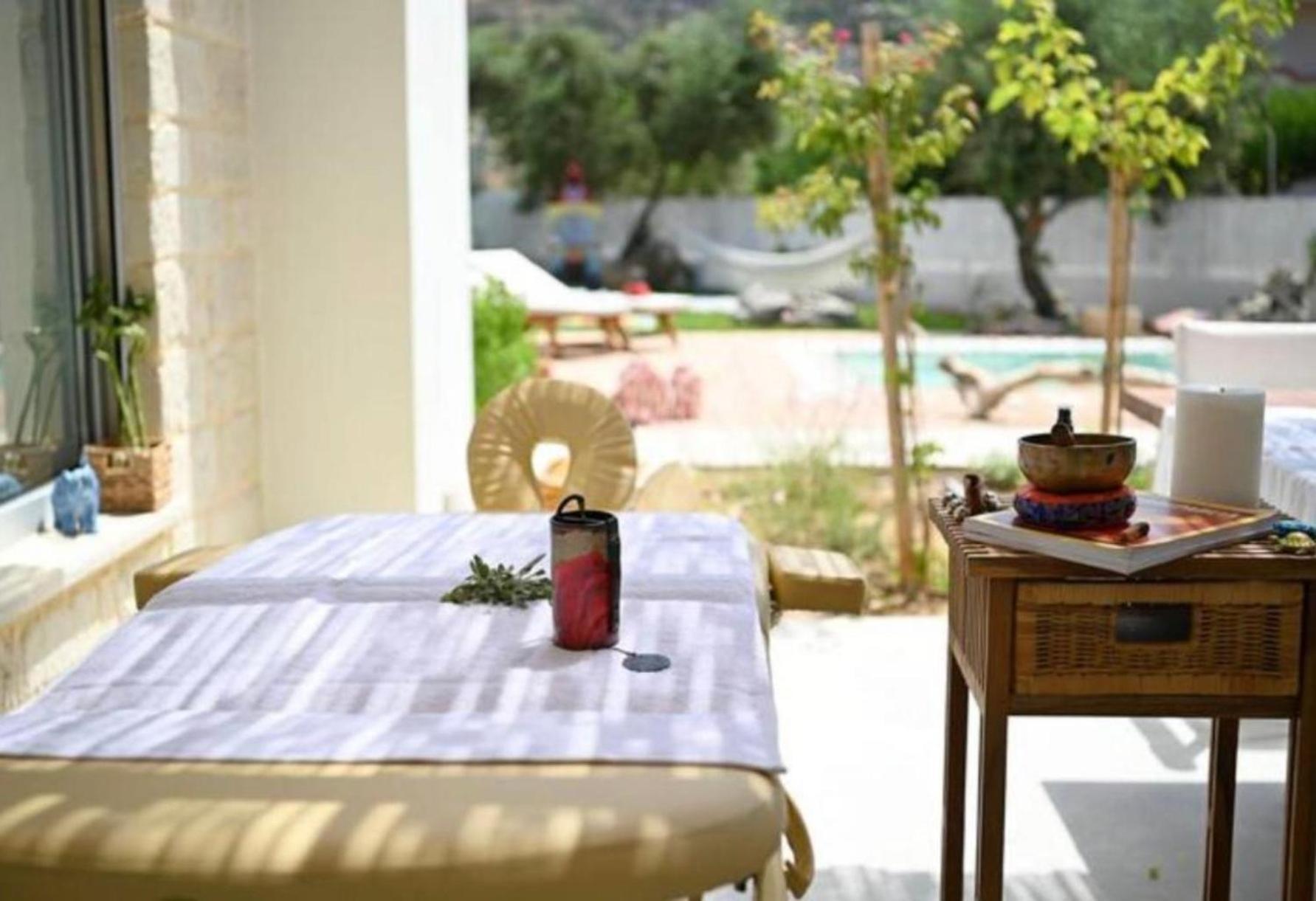 Annassa Suites Almirida エクステリア 写真